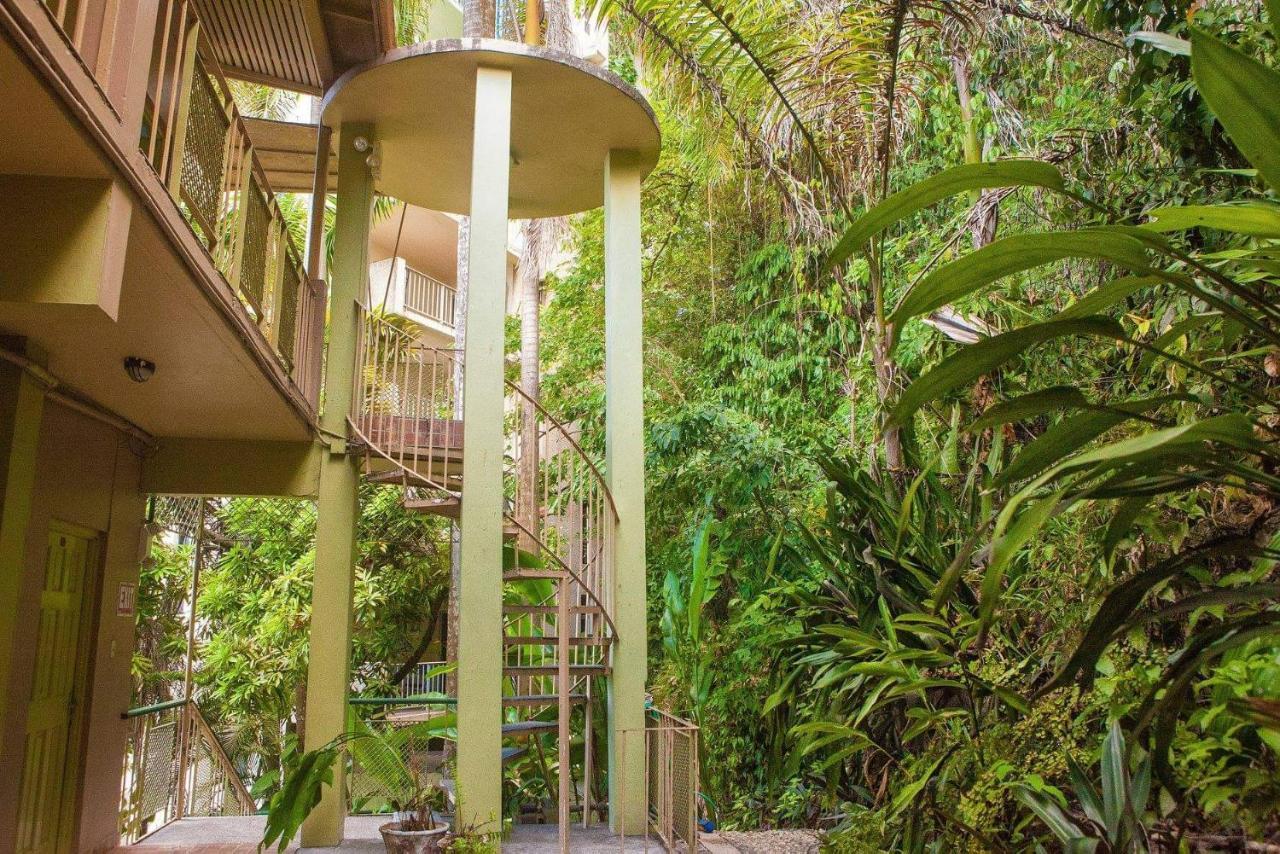 Hotel Caribic House Montego Bay Exterior foto